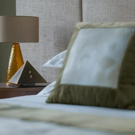 - Palazzo Signoria Luxury 1-biancone *